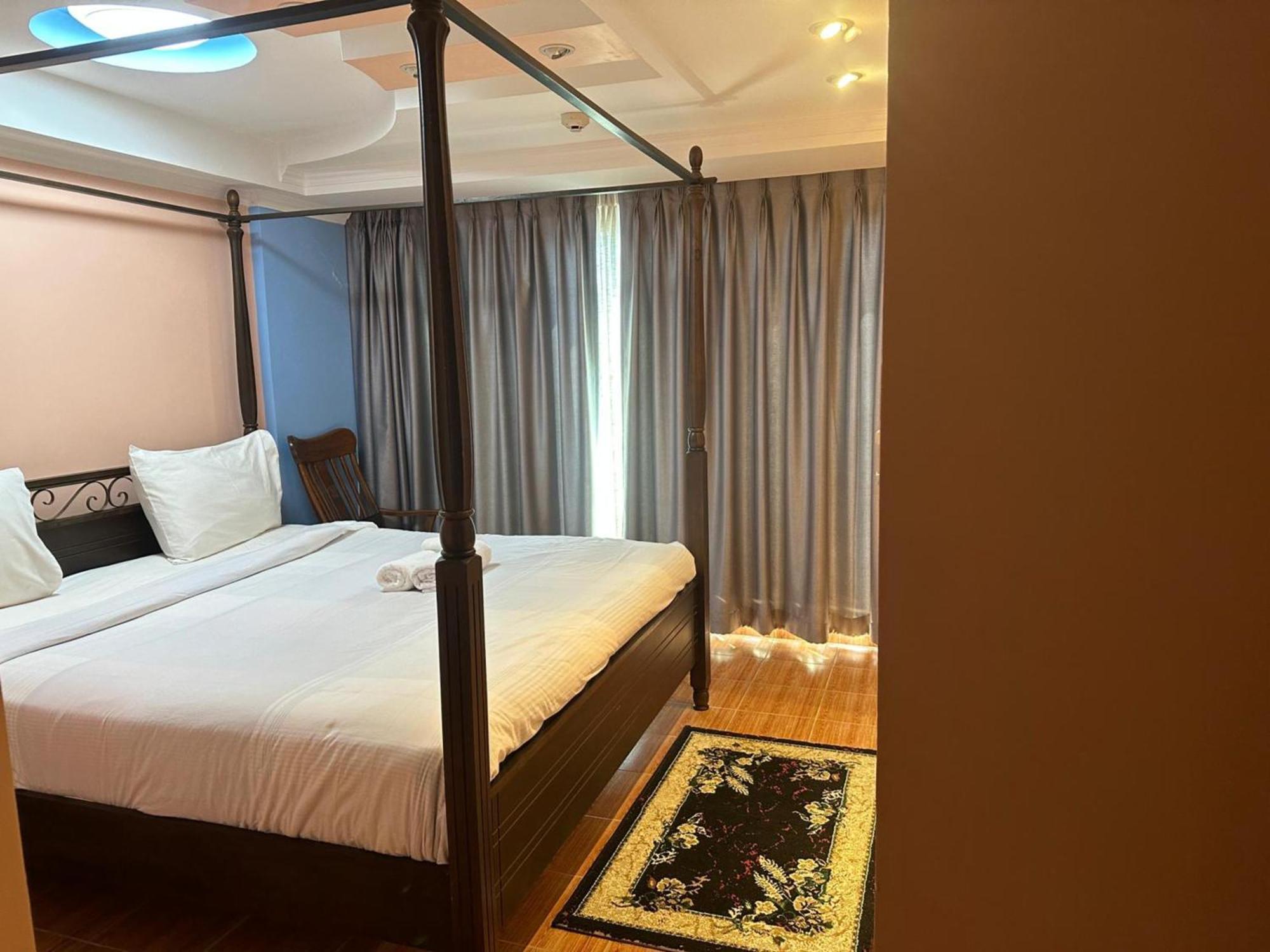 Affordable Serviced Apartments In Nana Omni Tower - Prime Sukhumvit Location בנגקוק מראה חיצוני תמונה