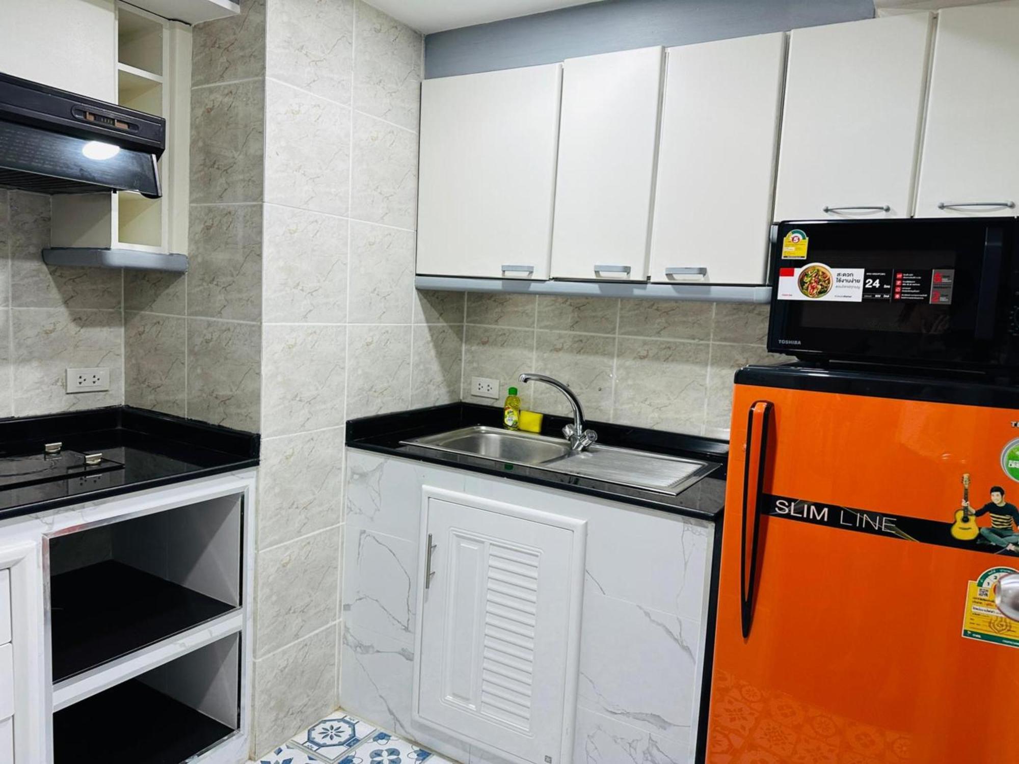 Affordable Serviced Apartments In Nana Omni Tower - Prime Sukhumvit Location בנגקוק מראה חיצוני תמונה