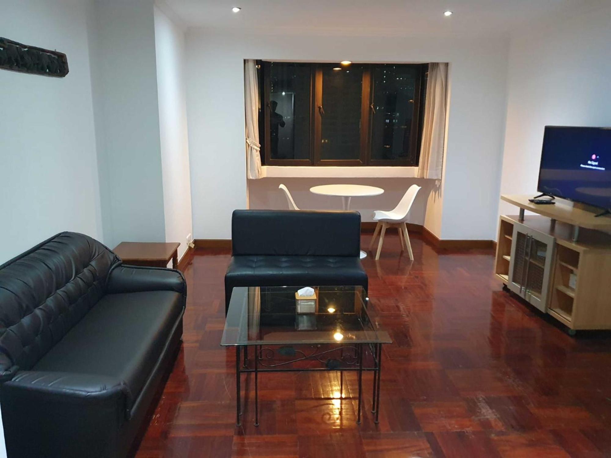 Affordable Serviced Apartments In Nana Omni Tower - Prime Sukhumvit Location בנגקוק מראה חיצוני תמונה
