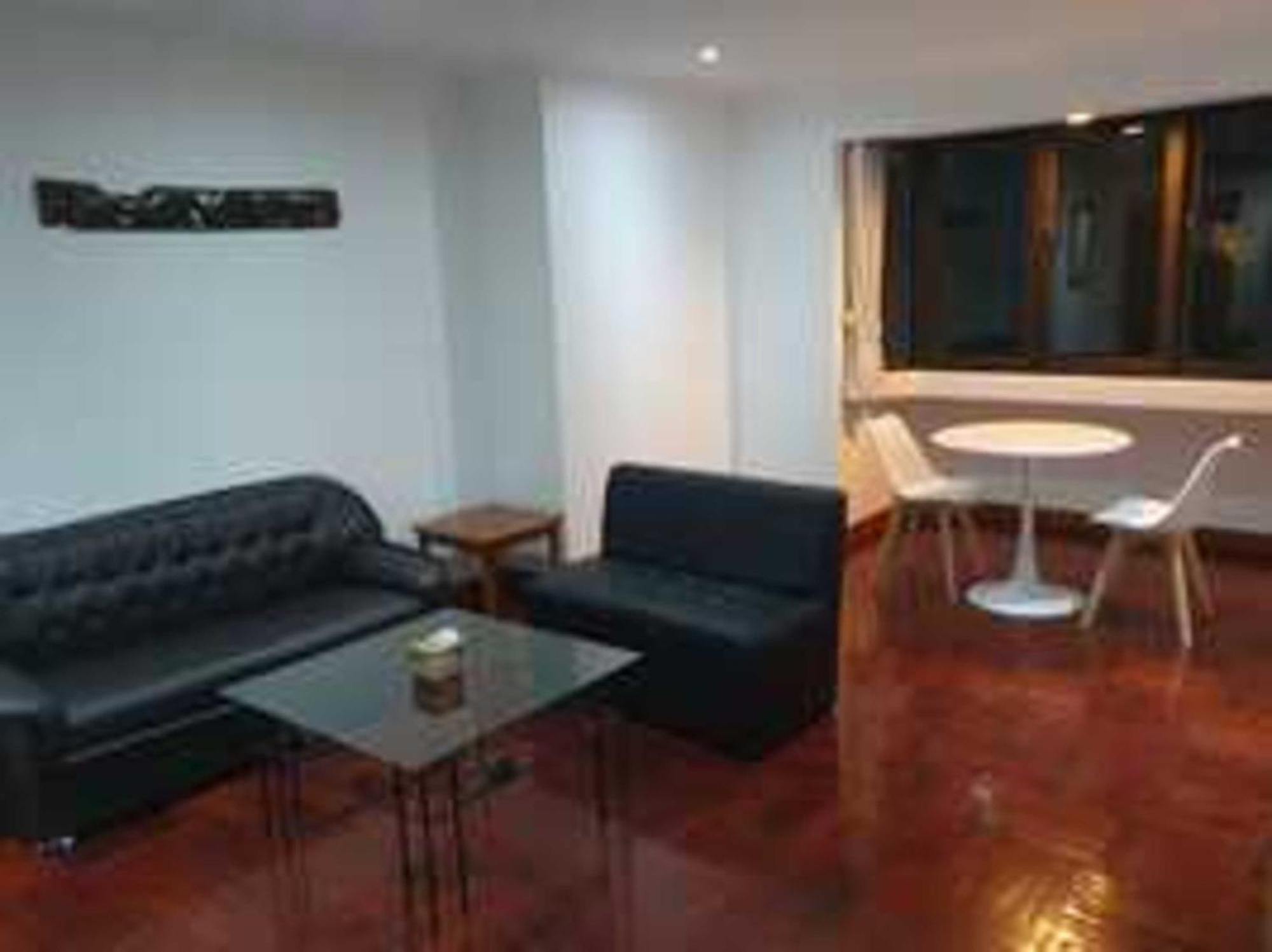 Affordable Serviced Apartments In Nana Omni Tower - Prime Sukhumvit Location בנגקוק מראה חיצוני תמונה